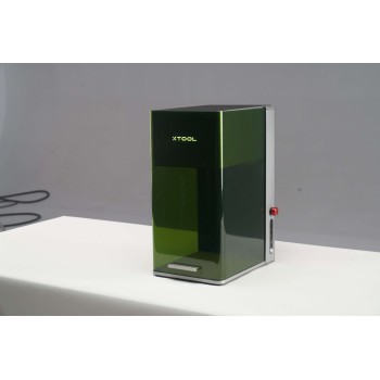 xTool F1 Ultra *PRE VENDA - Máquina de corte e gravação a laser