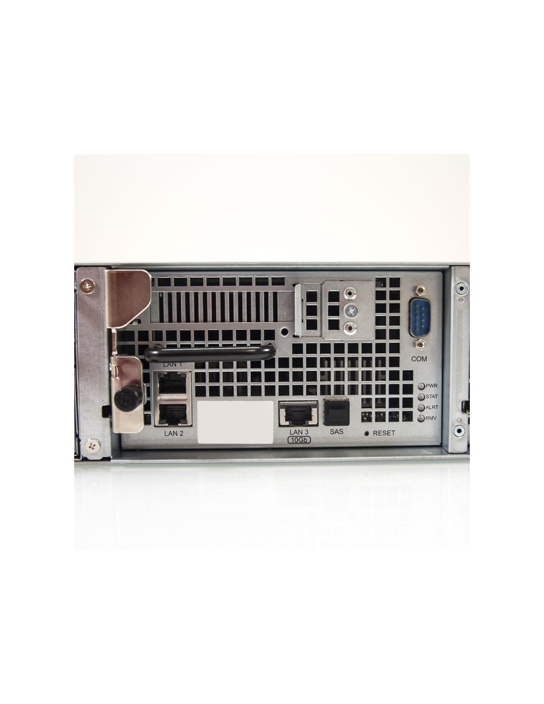 UC3200 NAS 12 Festplatteneinschübe Dual Controller Xeon D-1521 4 Kerne 2,4 GHz bis zu 2,7 GHz - 16 GB DDR4 ECC (max. 128 GB)